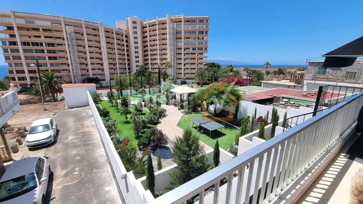 7 Zimmer Villa zu verkaufen in Adeje - 950.000 € (Ref: 9195261)