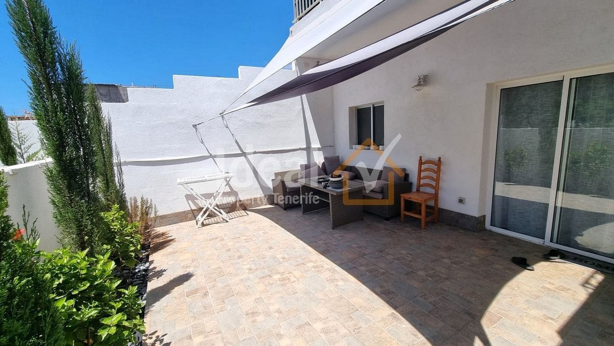 7 Zimmer Villa zu verkaufen in Adeje - 950.000 € (Ref: 9195261)