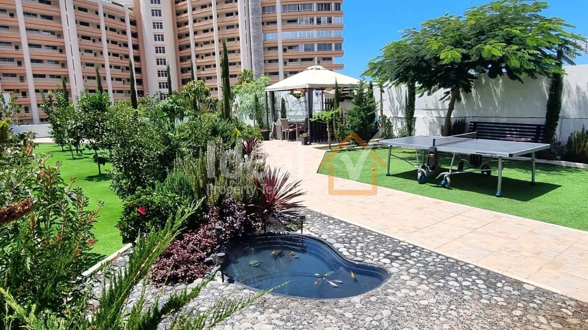 7 Zimmer Villa zu verkaufen in Adeje - 950.000 € (Ref: 9195261)