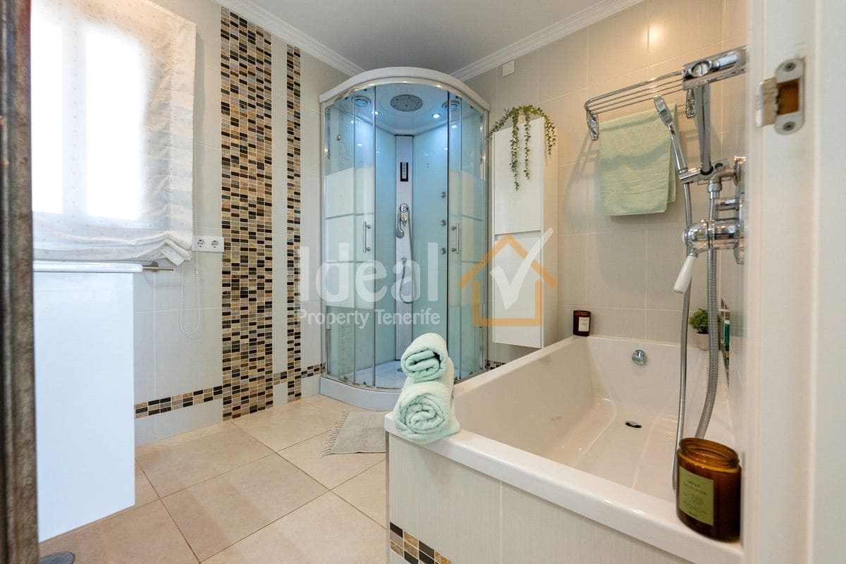 4 soveværelse Villa til salg i Amarilla Golf med swimmingpool garage - € 1.100.000 (Ref: 9208073)