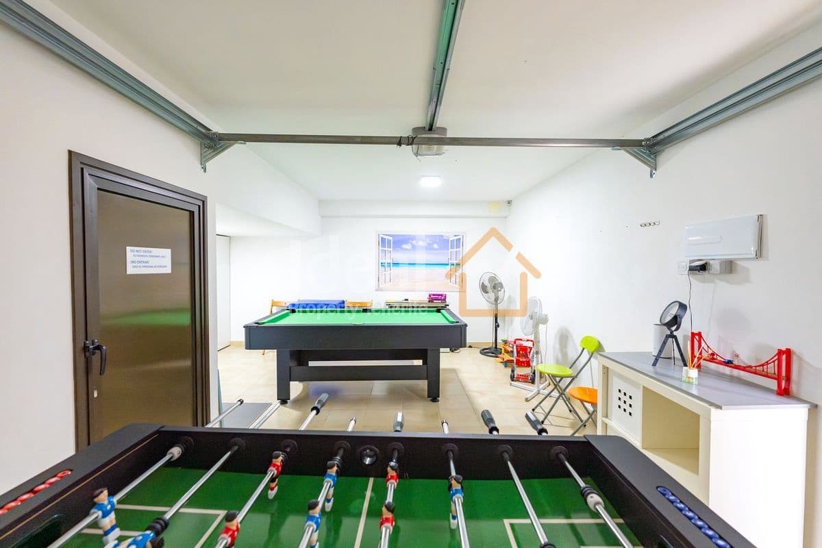 4 soveværelse Villa til salg i Amarilla Golf med swimmingpool garage - € 1.100.000 (Ref: 9208073)