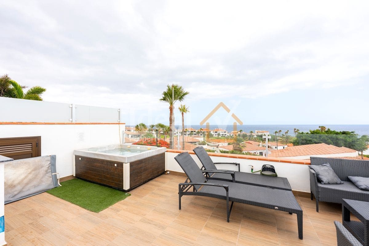 4 soveværelse Villa til salg i Amarilla Golf med swimmingpool garage - € 1.100.000 (Ref: 9208073)