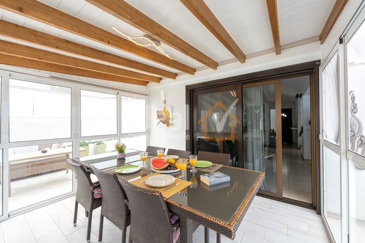 4 soveværelse Villa til salg i Amarilla Golf med swimmingpool garage - € 1.100.000 (Ref: 9208073)