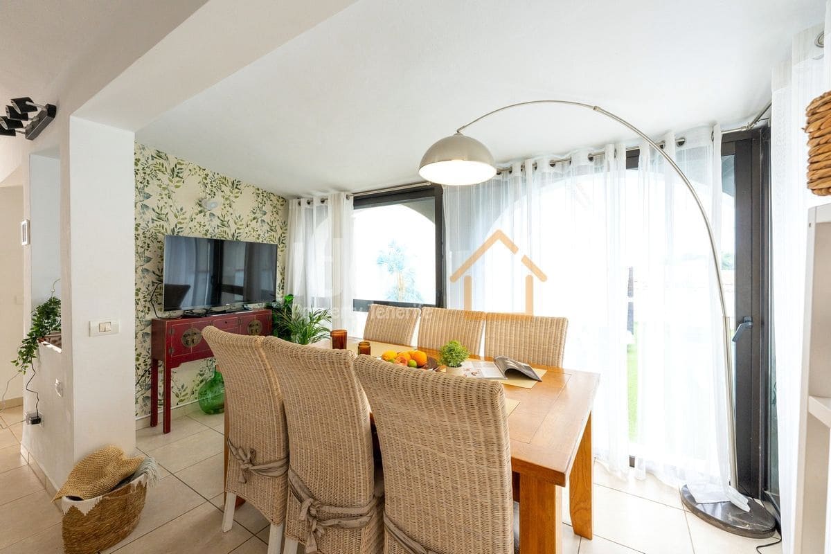 4 soveværelse Villa til salg i Amarilla Golf med swimmingpool garage - € 1.100.000 (Ref: 9208073)