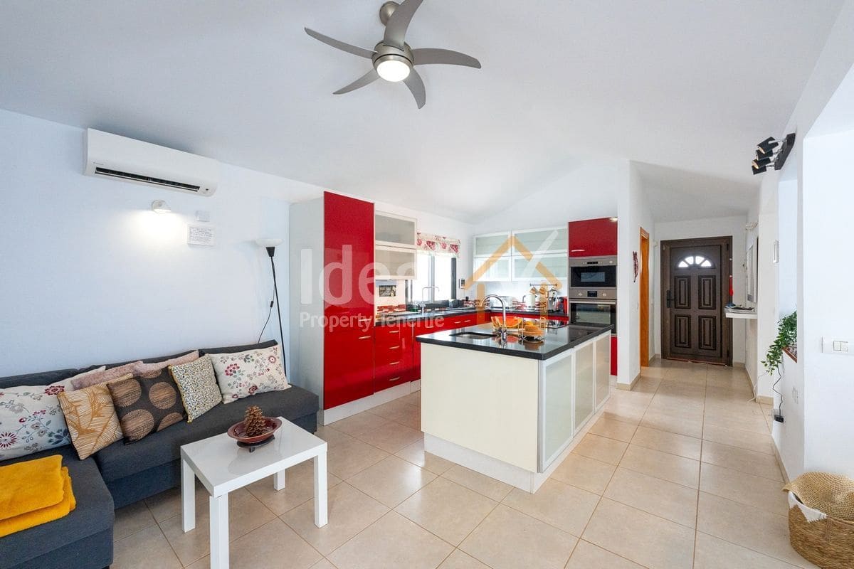 4 soveværelse Villa til salg i Amarilla Golf med swimmingpool garage - € 1.100.000 (Ref: 9208073)