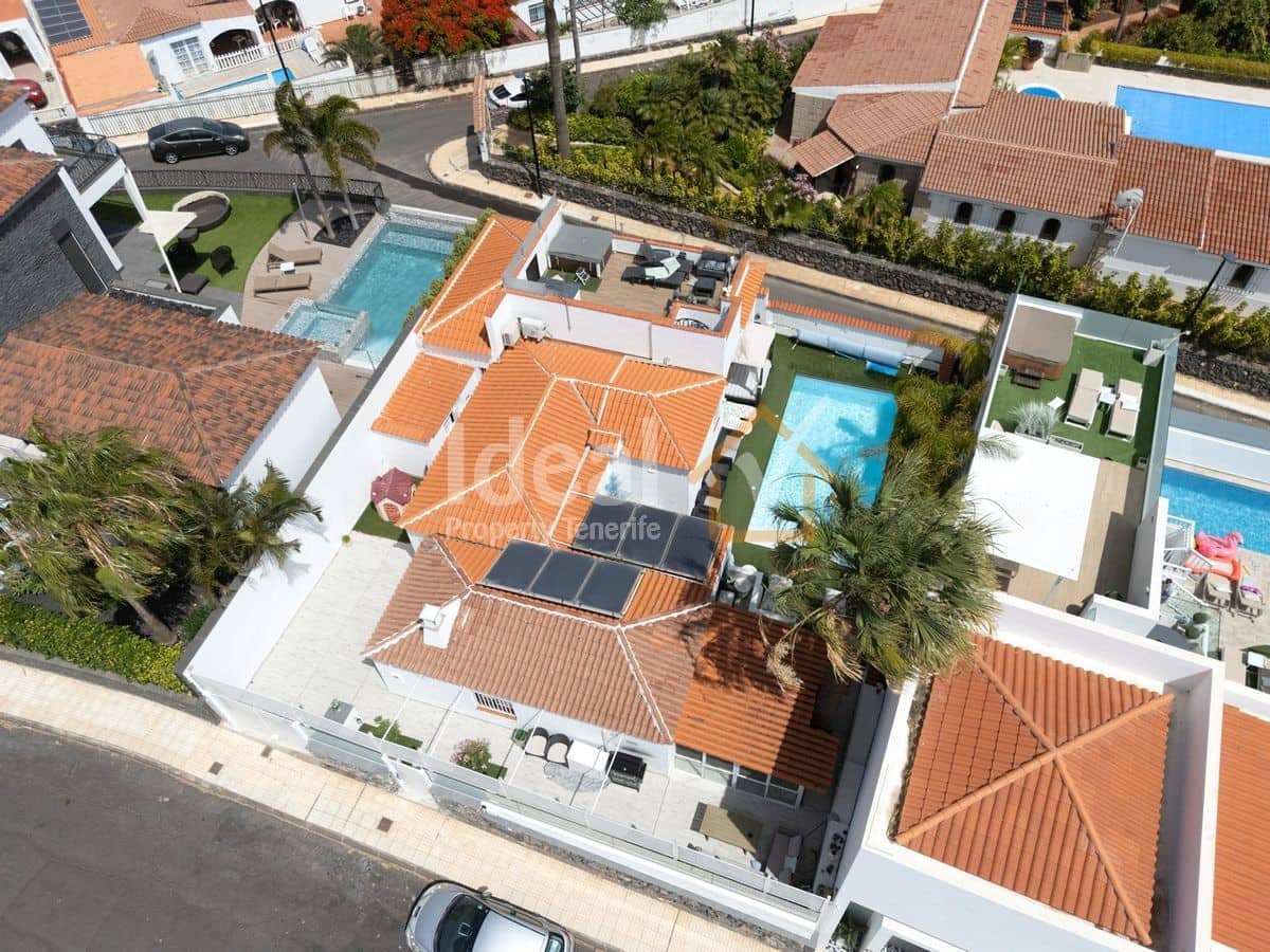 4 soveværelse Villa til salg i Amarilla Golf med swimmingpool garage - € 1.100.000 (Ref: 9208073)