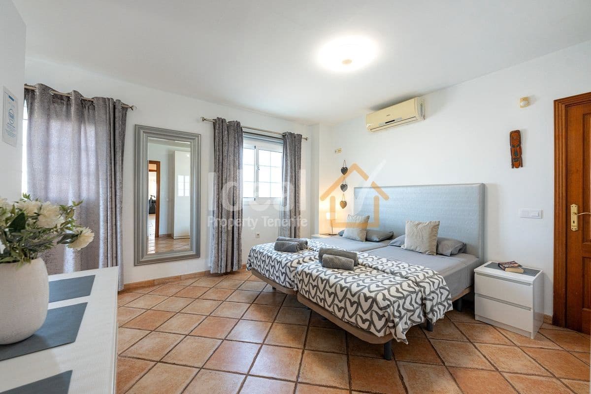 8 soveværelse Villa til salg i Golf del Sur med swimmingpool garage - € 1.800.000 (Ref: 9212519)