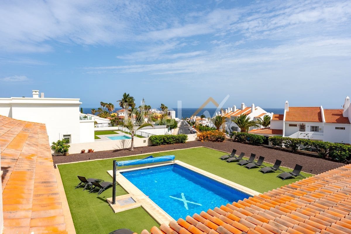 8 soveværelse Villa til salg i Golf del Sur med swimmingpool garage - € 1.800.000 (Ref: 9212519)