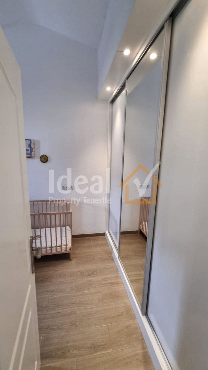 2 soveværelse Semi-Rækkehus til salg i Playa de las Americas med swimmingpool - € 600.000 (Ref: 9217024)