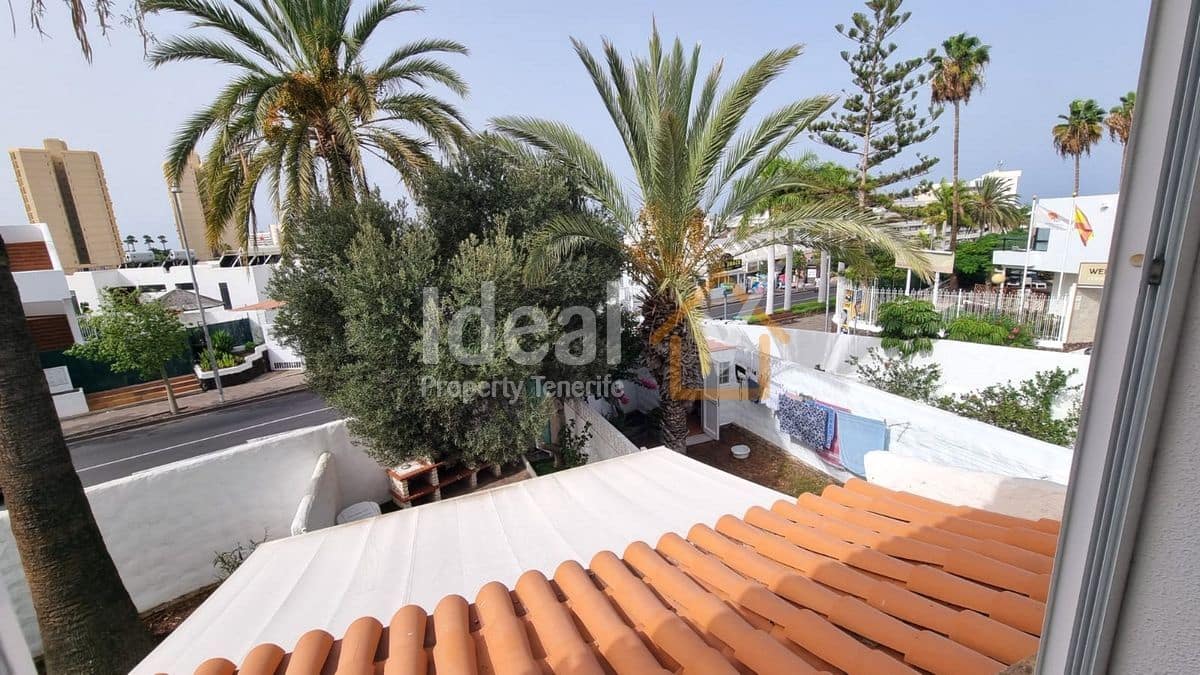 2 soveværelse Semi-Rækkehus til salg i Playa de las Americas med swimmingpool - € 600.000 (Ref: 9217024)
