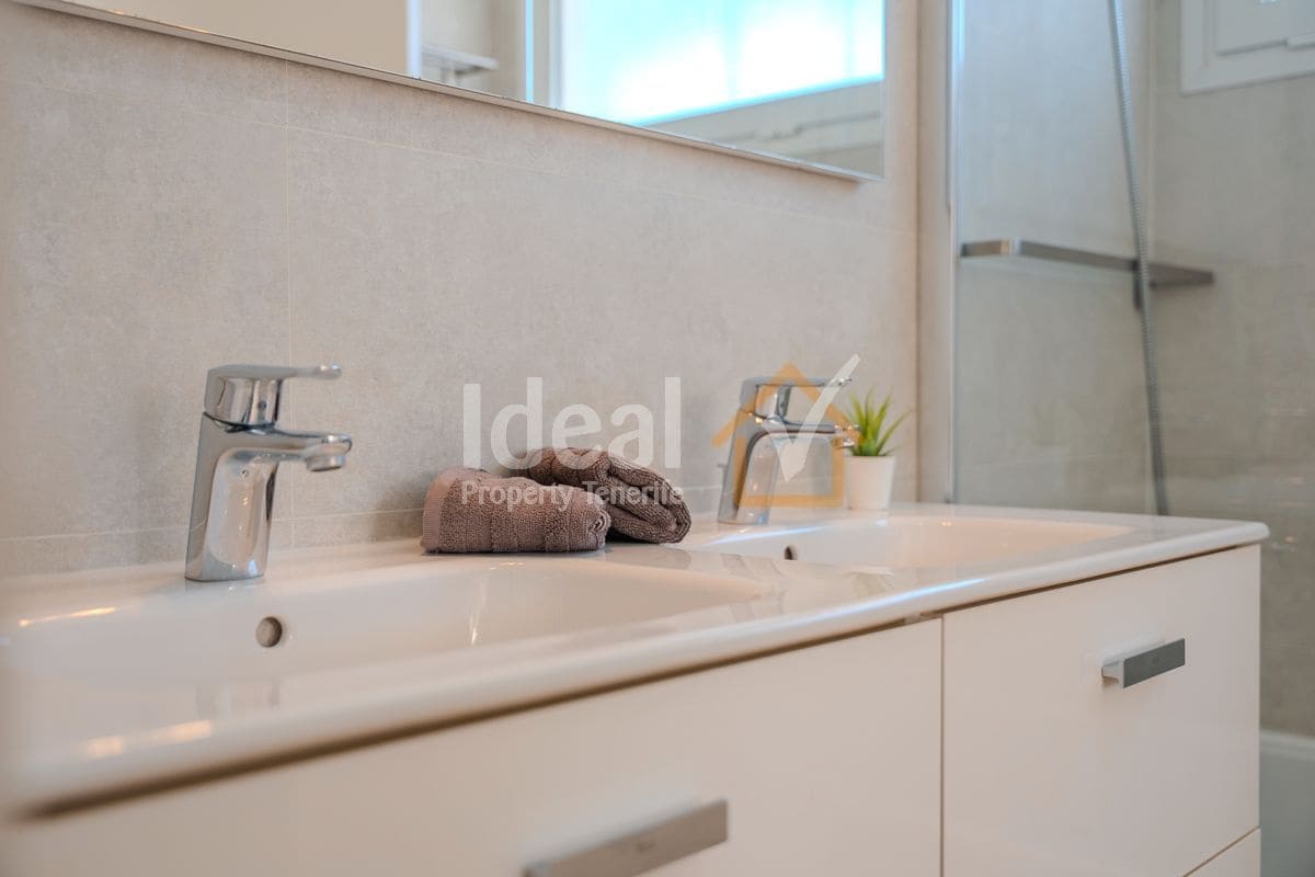 3 soveværelse Villa til salg i Playa Paraiso med swimmingpool - € 1.175.000 (Ref: 9232270)