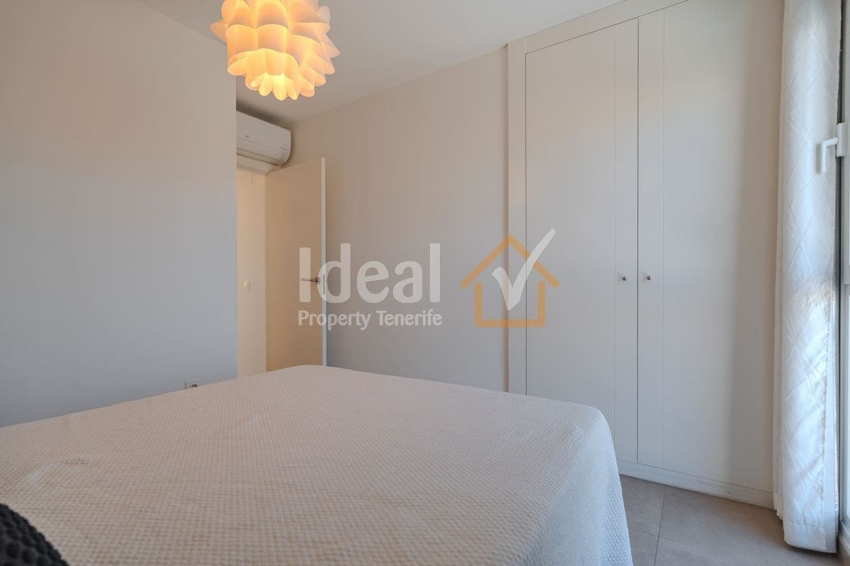 3 soveværelse Villa til salg i Playa Paraiso med swimmingpool - € 1.175.000 (Ref: 9232270)