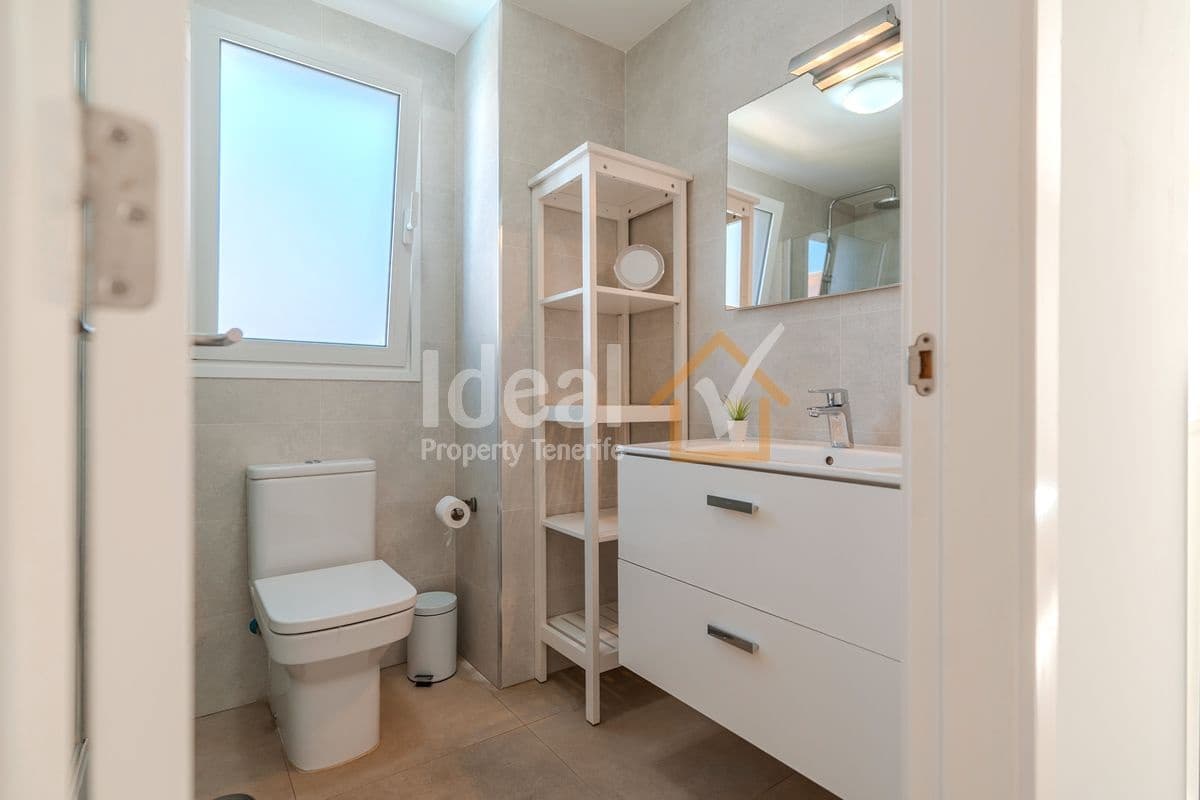 3 soveværelse Villa til salg i Playa Paraiso med swimmingpool - € 1.175.000 (Ref: 9232270)