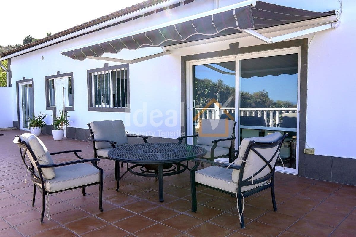 6 soveværelse Villa til salg i Granadilla de Abona med swimmingpool - € 795.000 (Ref: 9239587)