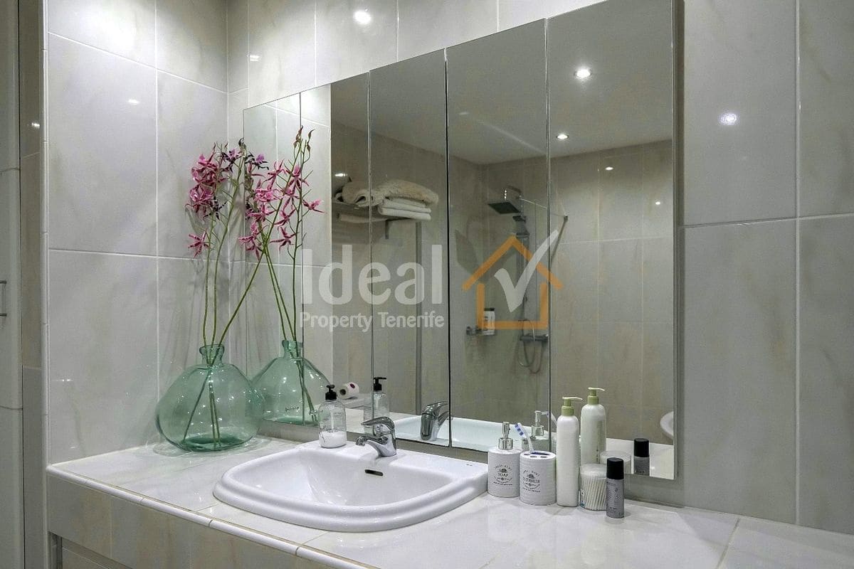 6 soveværelse Villa til salg i Granadilla de Abona med swimmingpool - € 795.000 (Ref: 9239587)