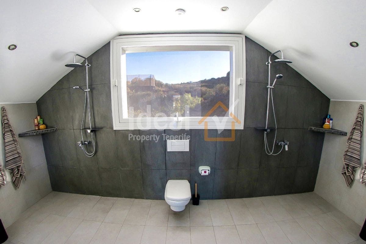 6 soveværelse Villa til salg i Granadilla de Abona med swimmingpool - € 795.000 (Ref: 9239587)