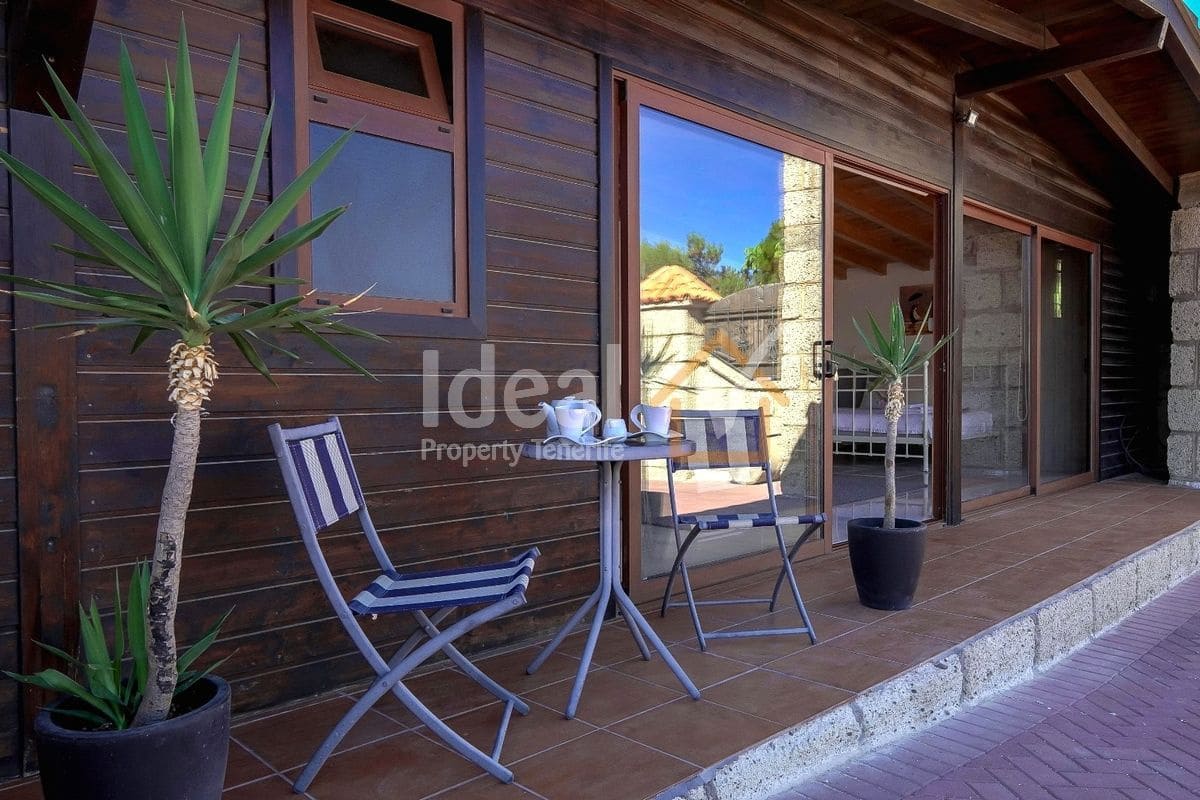 6 soveværelse Villa til salg i Granadilla de Abona med swimmingpool - € 795.000 (Ref: 9239587)