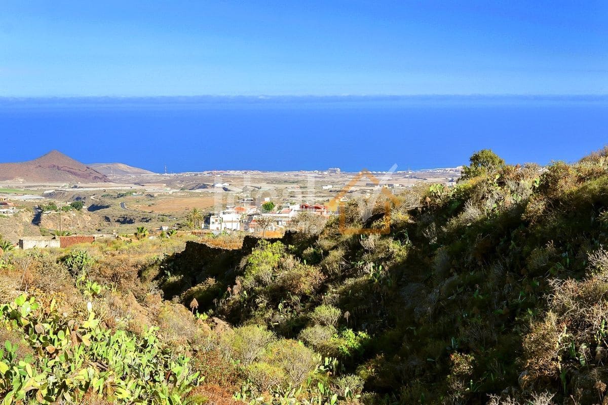 6 soveværelse Villa til salg i Granadilla de Abona med swimmingpool - € 795.000 (Ref: 9239587)