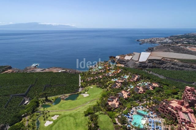 Grunde uden byggetilladelser til salg i Guía de Isora - € 830.000 (Ref: 9262173)