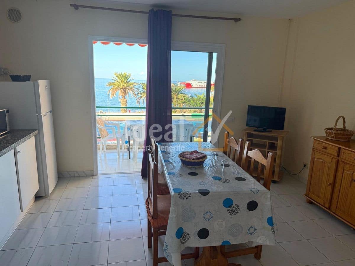 1 sypialnia Apartament na sprzedaż w Los Cristianos z basenem garażem - 360 000 € (Ref: 9275825)