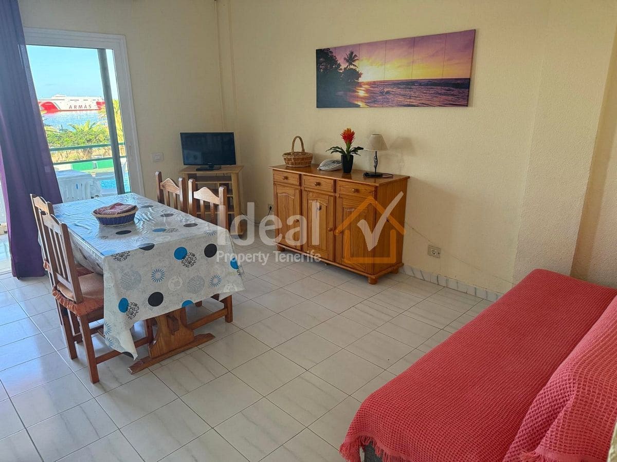 1 sypialnia Apartament na sprzedaż w Los Cristianos z basenem garażem - 360 000 € (Ref: 9275825)
