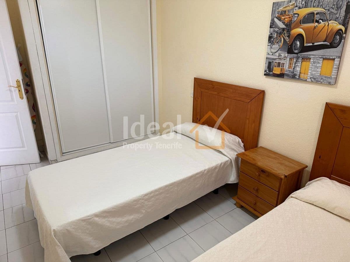 1 sypialnia Apartament na sprzedaż w Los Cristianos z basenem garażem - 360 000 € (Ref: 9275825)