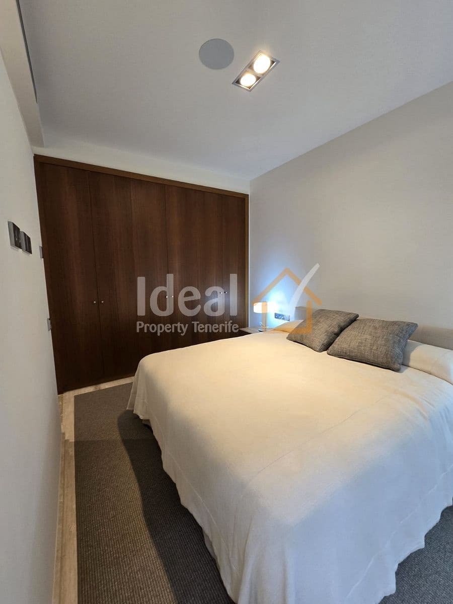 Chalet de 5 habitaciones en Costa Adeje en venta con piscina garaje - 3.950.000 € (Ref: 9334373)