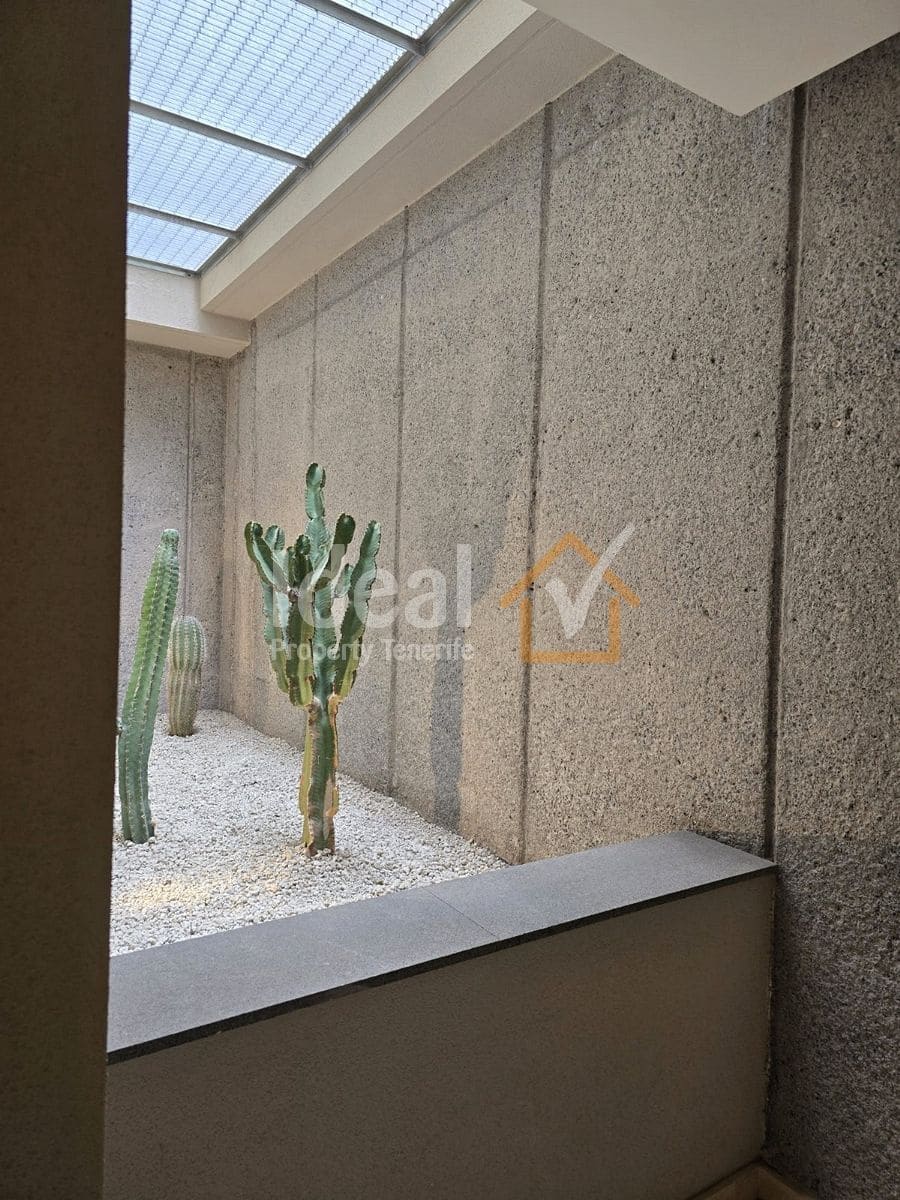 Chalet de 5 habitaciones en Costa Adeje en venta con piscina garaje - 3.950.000 € (Ref: 9334373)