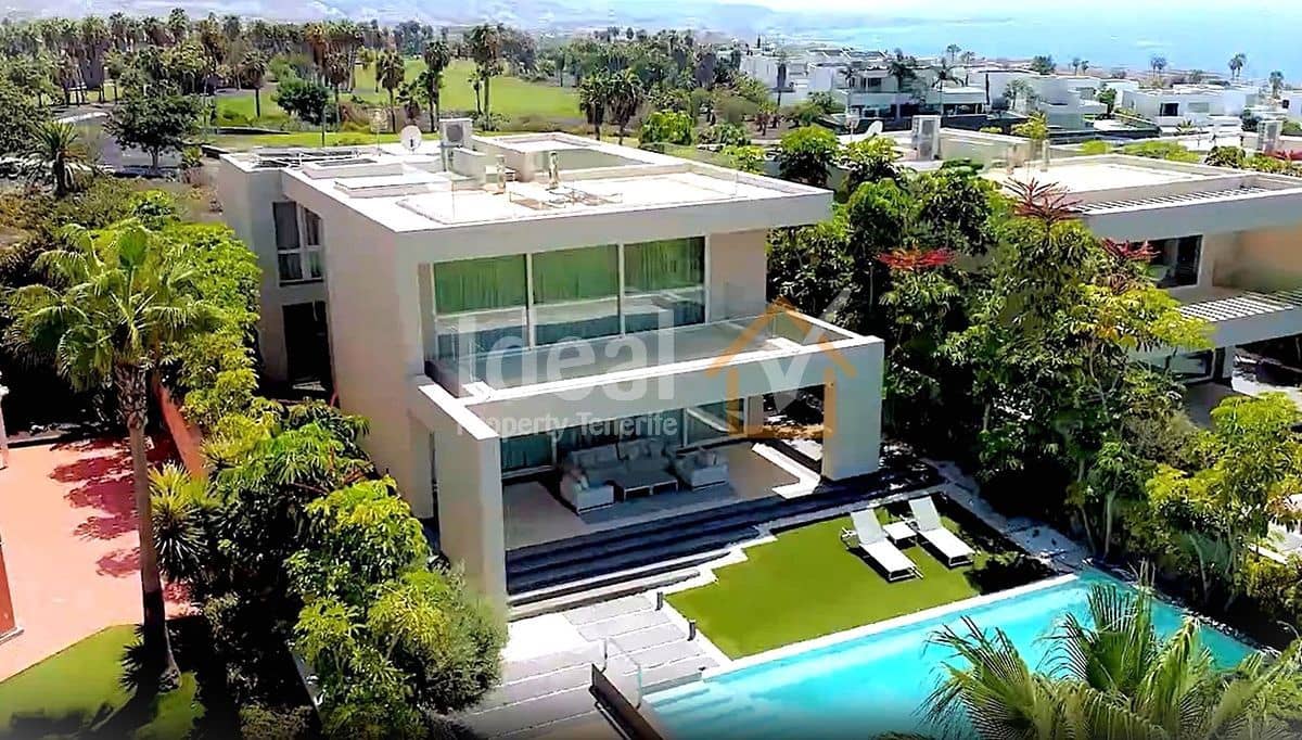 Chalet de 5 habitaciones en Costa Adeje en venta con piscina garaje - 3.950.000 € (Ref: 9334373)