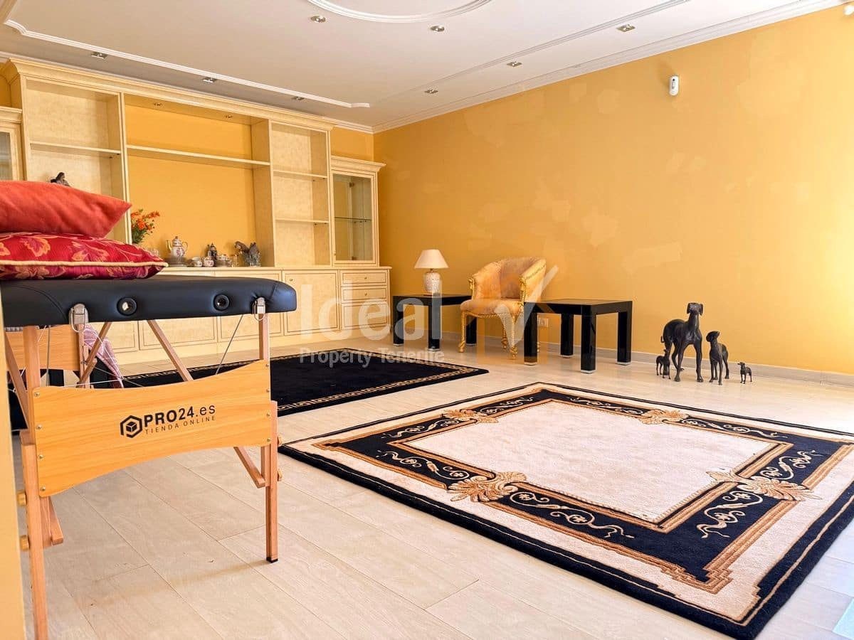 6 soverom Villa til salgs i Torviscas med svømmebasseng garasje - € 1 990 000 (Ref: 9337517)