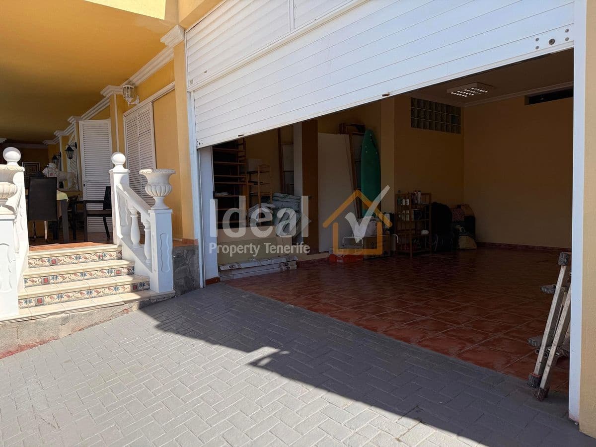 6 soverom Villa til salgs i Torviscas med svømmebasseng garasje - € 1 990 000 (Ref: 9337517)