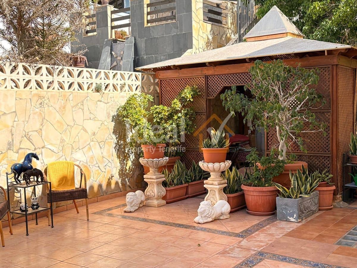 6 soverom Villa til salgs i Torviscas med svømmebasseng garasje - € 1 990 000 (Ref: 9337517)