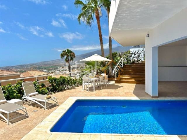 Chalet de 4 habitaciones en San Eugenio Alto, Adeje en venta con piscina garaje - 1.800.000 € (Ref: 9355509)