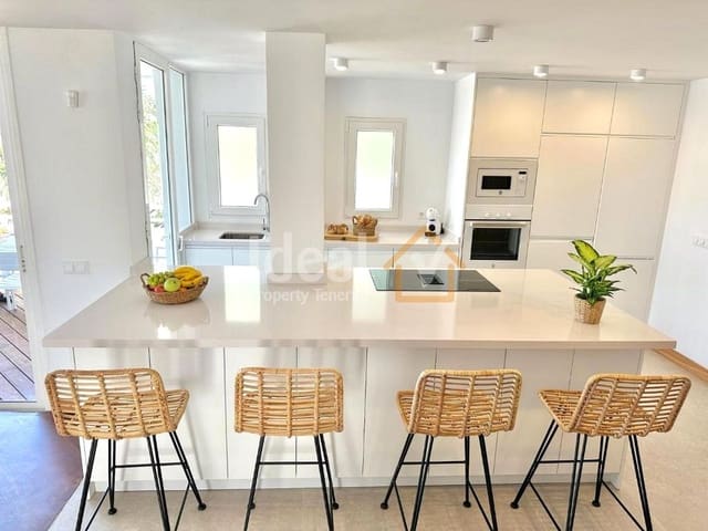 Chalet de 4 habitaciones en San Eugenio Alto, Adeje en venta con piscina garaje - 1.800.000 € (Ref: 9355509)