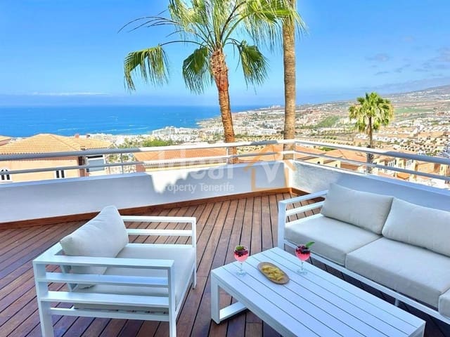 Chalet de 4 habitaciones en San Eugenio Alto, Adeje en venta con piscina garaje - 1.800.000 € (Ref: 9355509)