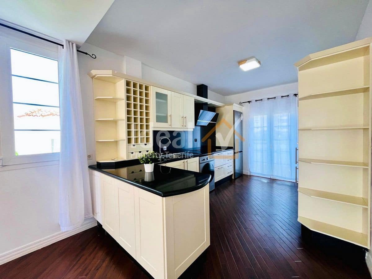 3 bedroom Apartment for sale in Costa Adeje with pool - € 875,000 (Ref: 9366947)