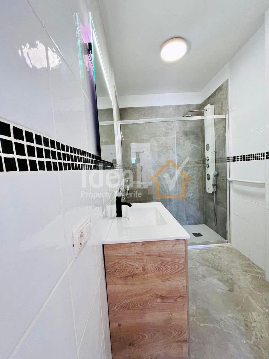 3 bedroom Apartment for sale in Costa Adeje with pool - € 875,000 (Ref: 9366947)