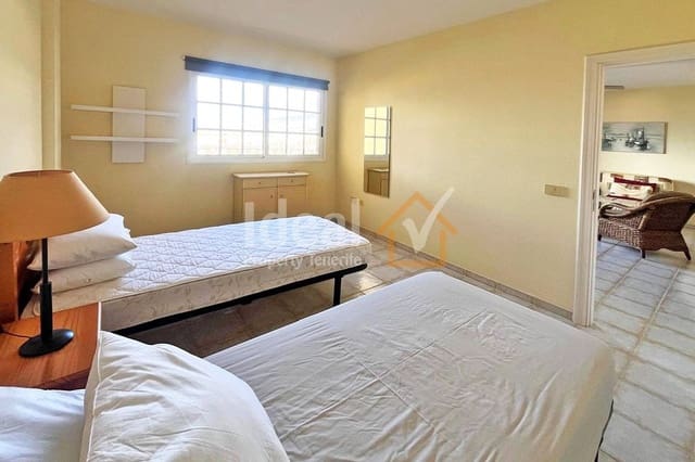 2 quarto Apartamento para venda em Torviscas, Adeje com piscina - 479 000 € (Ref: 9366948)