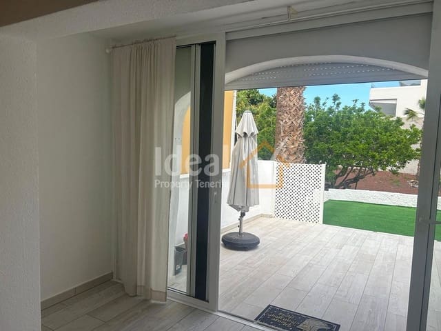 1 bedroom Apartment for sale in Costa Adeje, Adeje with pool - € 250,000 (Ref: 9448593)