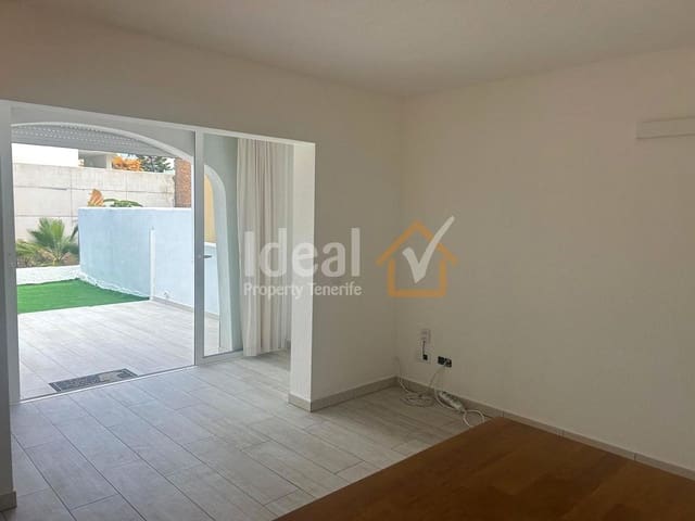 1 bedroom Apartment for sale in Costa Adeje, Adeje with pool - € 250,000 (Ref: 9448593)