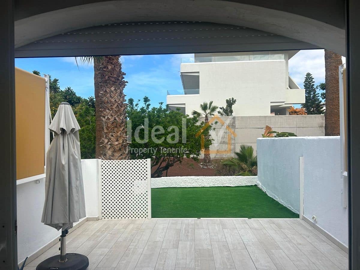 1 bedroom Apartment for sale in Costa Adeje - € 250,000 (Ref: 9448593)