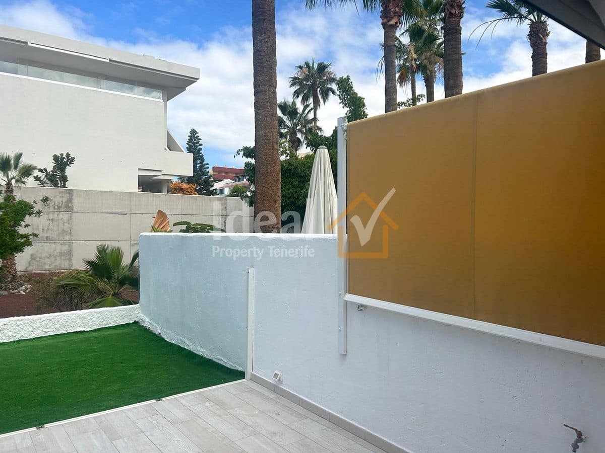 1 bedroom Apartment for sale in Costa Adeje - € 250,000 (Ref: 9448593)