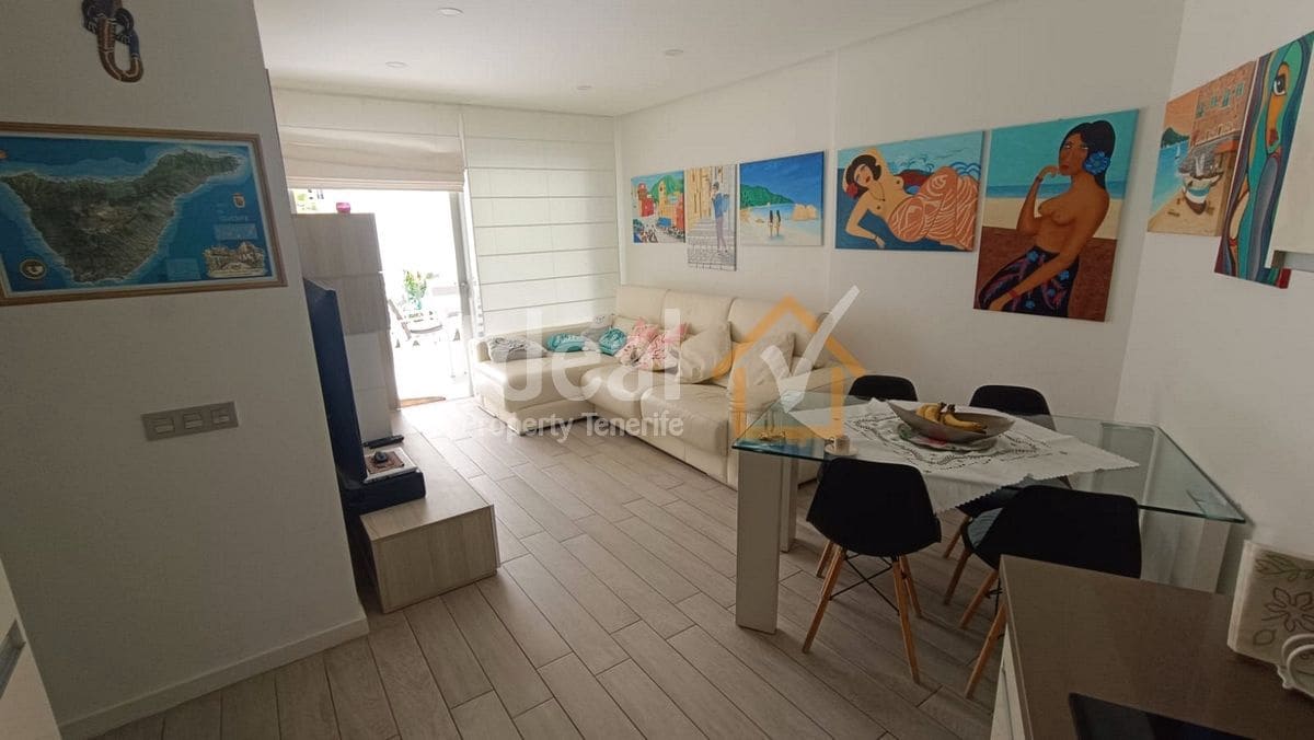 2 soverom Leilighet til salgs i Playa Paraiso med svømmebasseng garasje - € 455 000 (Ref: 9448594)