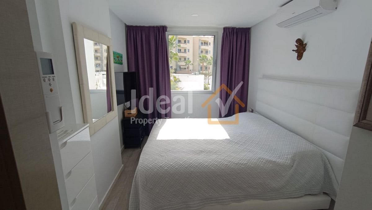 2 soverom Leilighet til salgs i Playa Paraiso med svømmebasseng garasje - € 455 000 (Ref: 9448594)