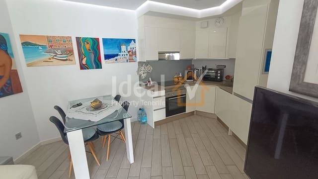 2 sovrum Lägenhet till salu i Playa Paraiso, Adeje med pool garage - 455 000 € (Ref: 9448594)