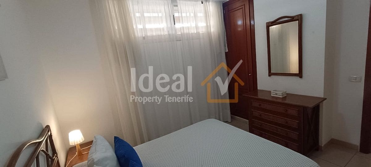 Apartamento de 1 habitación en Los Cristianos en venta con piscina garaje - 285.000 € (Ref: 9448595)