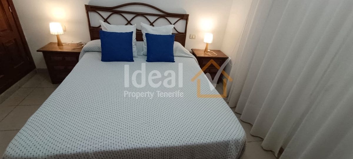 Apartamento de 1 habitación en Los Cristianos en venta con piscina garaje - 285.000 € (Ref: 9448595)