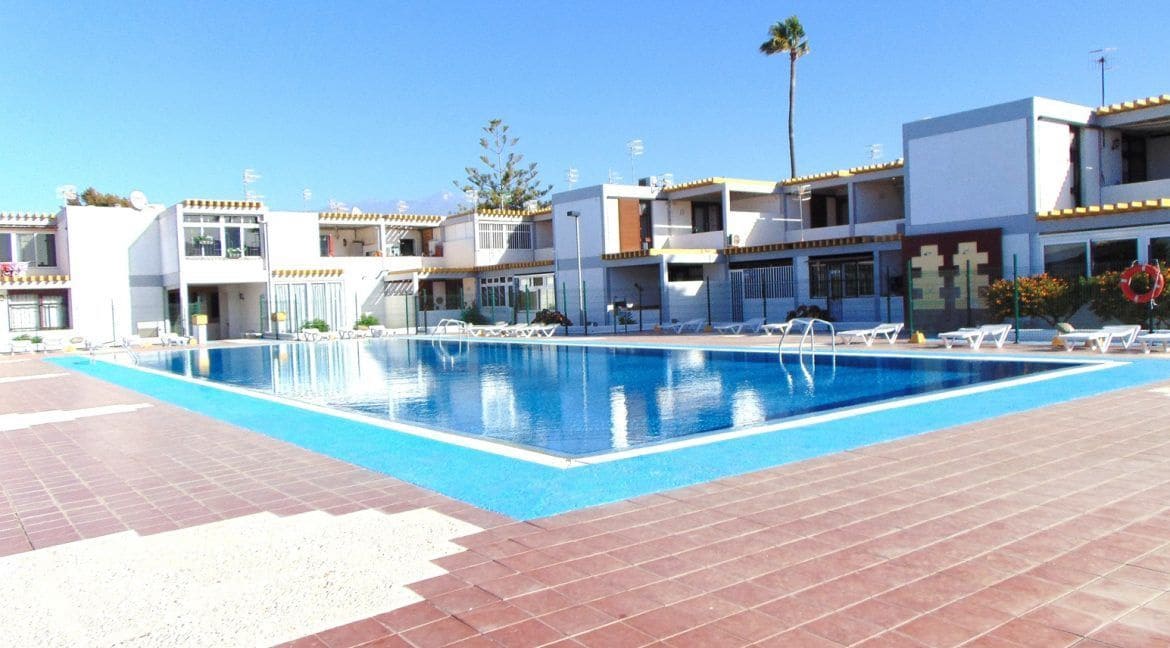 1 soveværelse Lejlighed til salg i Costa del Silencio med swimmingpool - € 143.000 (Ref: 9451603)