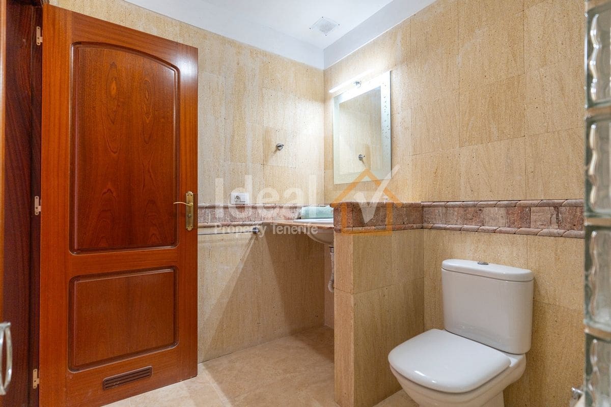 3 soveværelse Byhus til salg i Costa Adeje med swimmingpool garage - € 1.280.000 (Ref: 9451604)