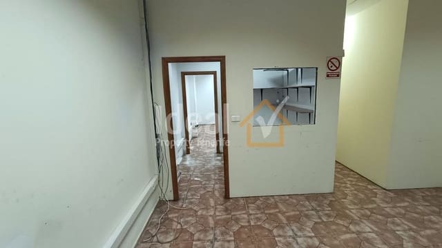 Local Comercial en Costa Adeje, Adeje en venta - 110.000 € (Ref: 9480929)